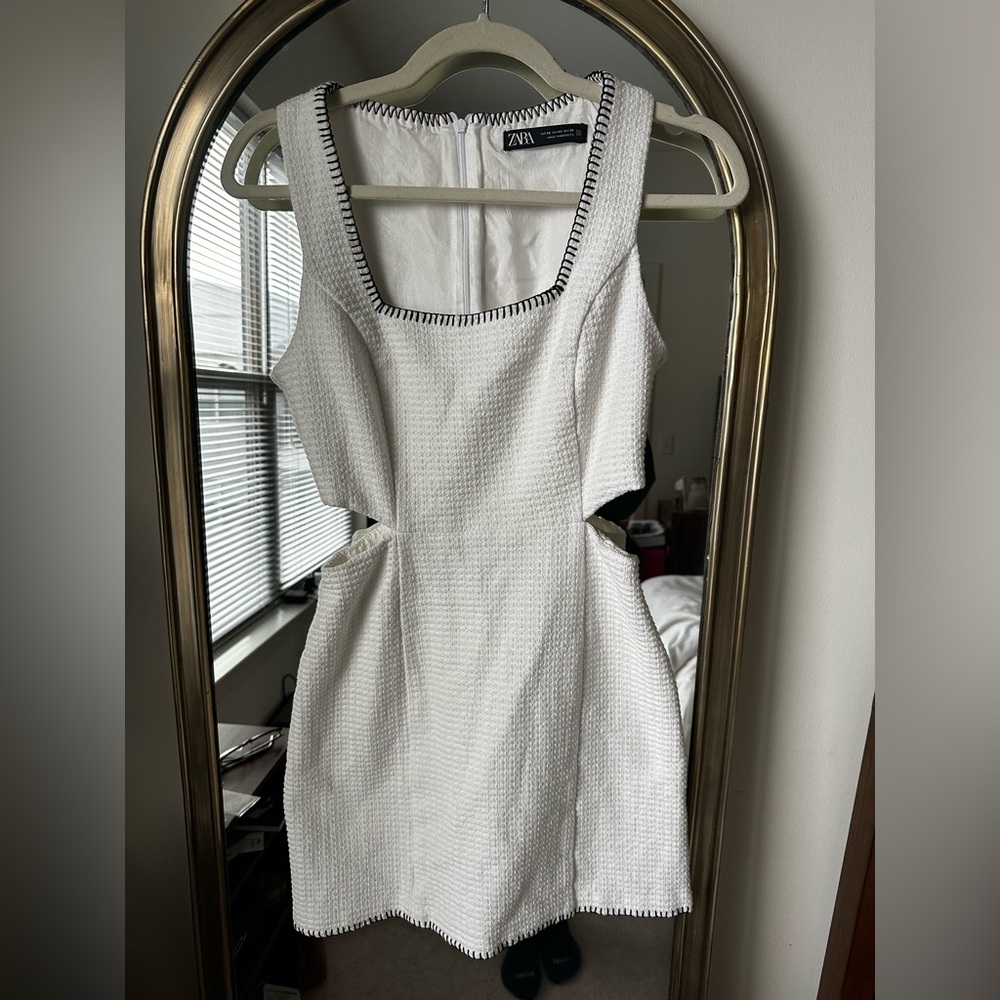 Zara White and Black Stitch Cutout Dress